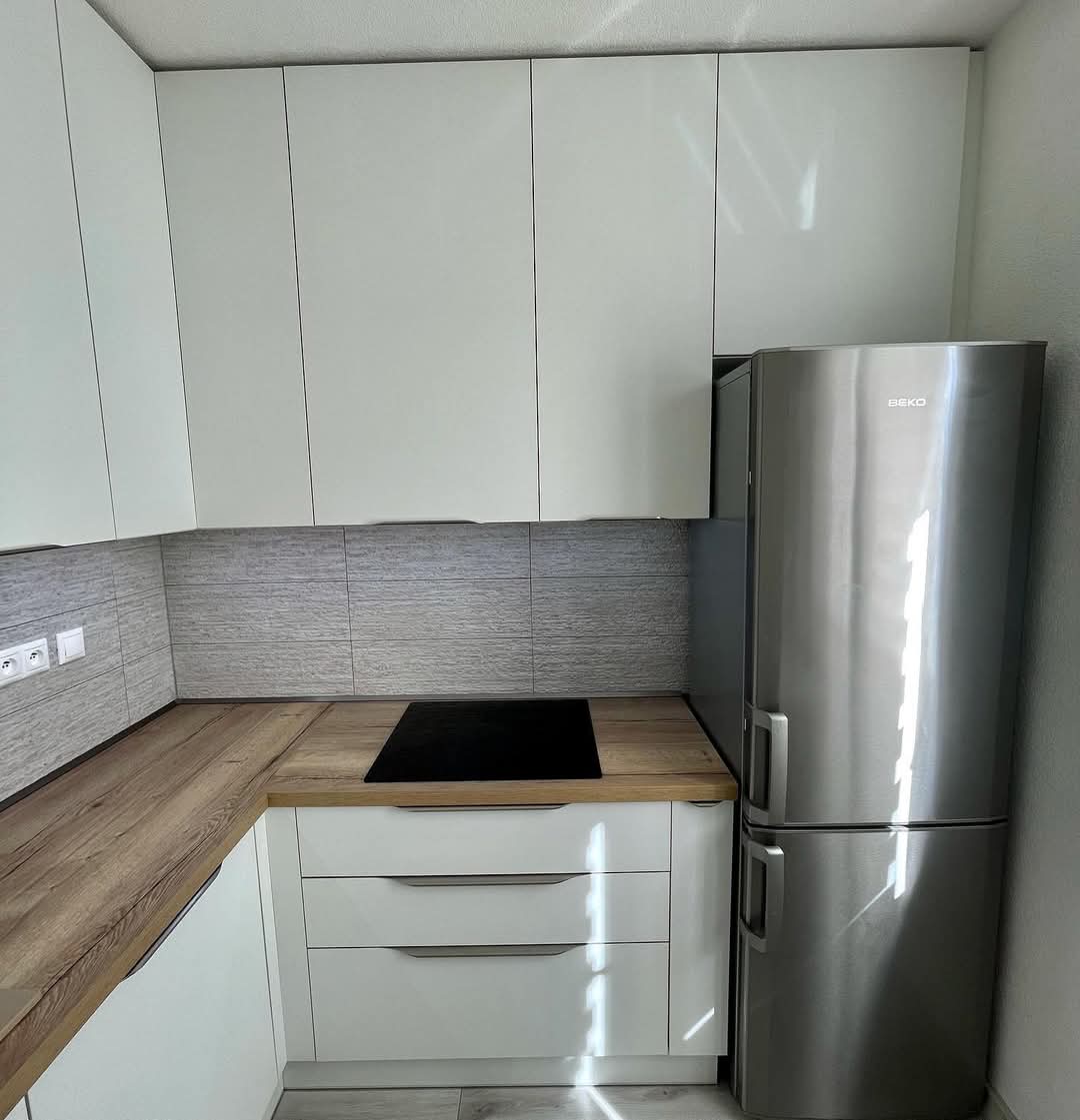 Kuhinja po meri Niš - izrada kuhinje od pločastog materijala, model 30