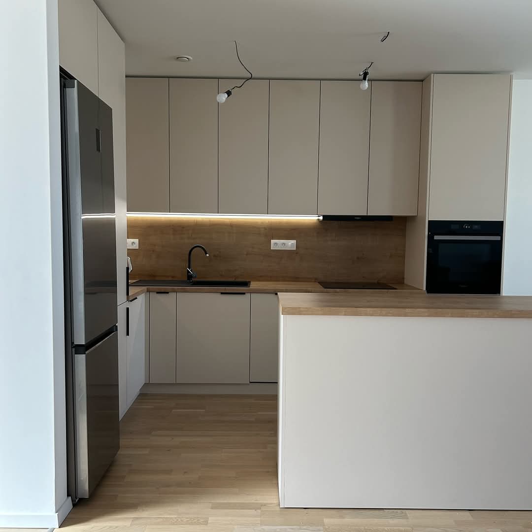 Kuhinja po meri sa ugradnim aparatima - izrada i montaža, Sofix Niš, model 78
