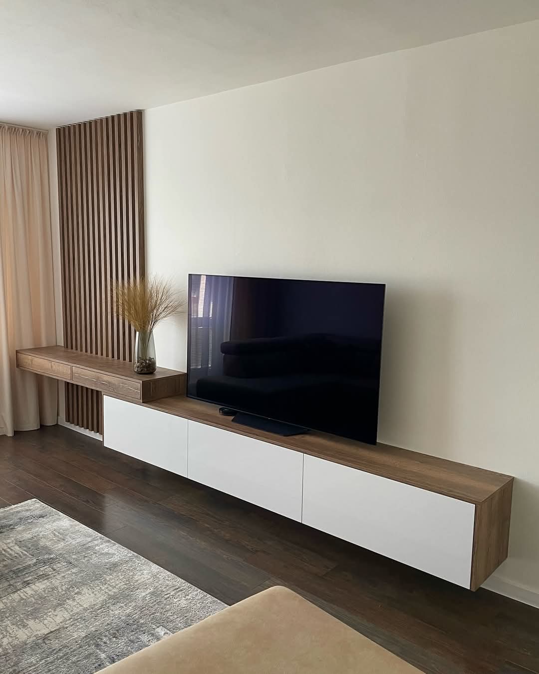 TV regal po meri sa LED osvetljenjem - izrada nameštaja, Sofix Niš, model 42