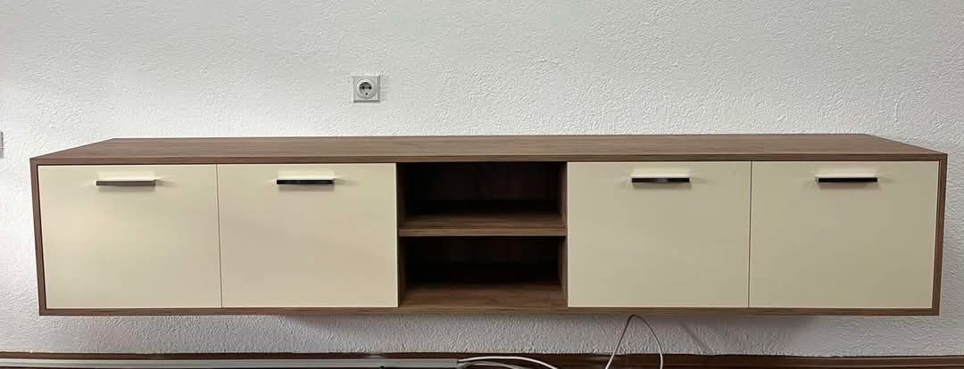 Nameštaj za dnevni boravak po meri - TV panel i komoda, Sofix Niš, model 25