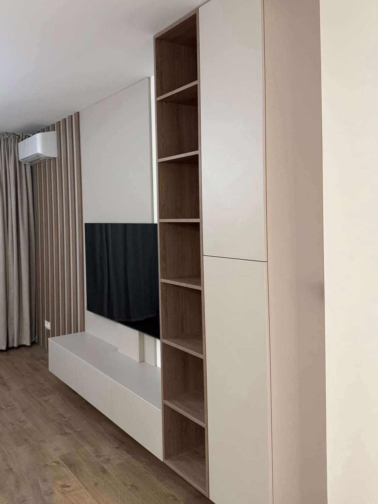 TV polica po meri Niš - izrada TV komode i regala, Sofix, model 20
