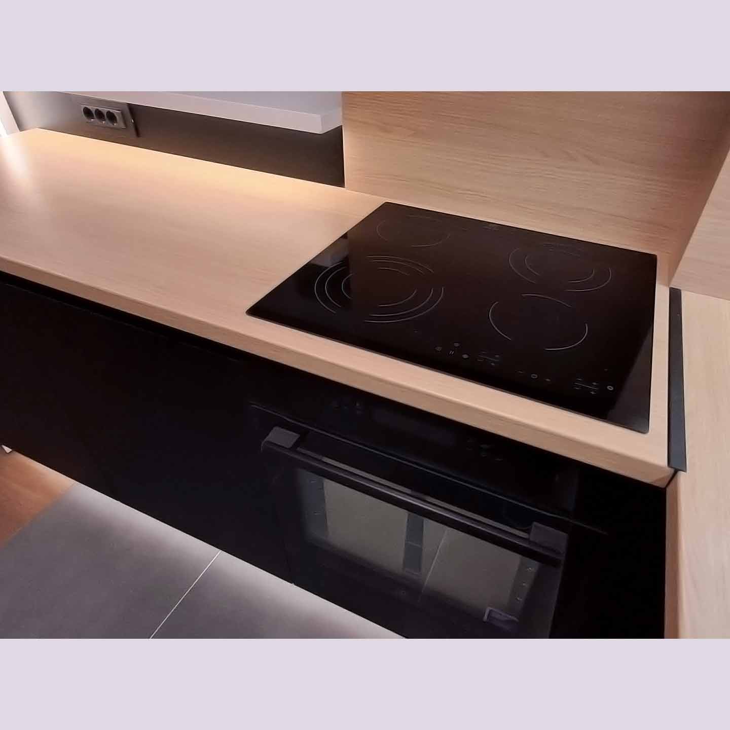 Nameštaj za kuhinju po meri - moderan dizajn kuhinje, Sofix Niš, model 6